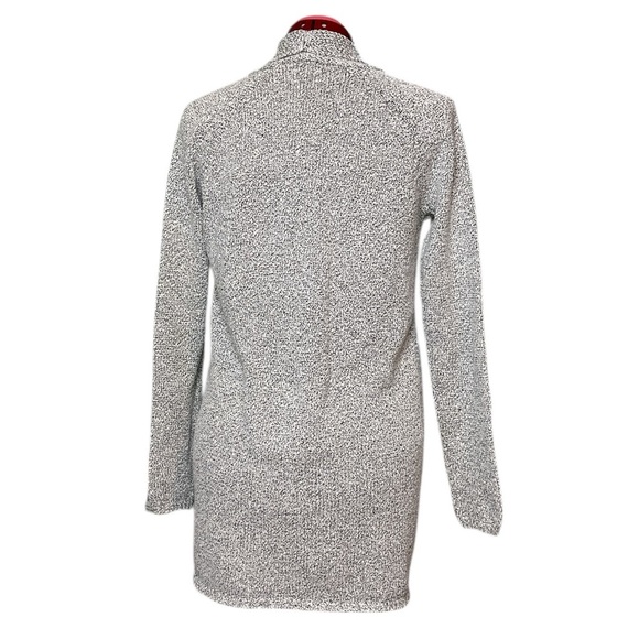 Nubbly knit white + black raglan sleeve open front cardigan two pockets - Picture 2 of 11